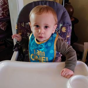 Meet your Posher, Flora